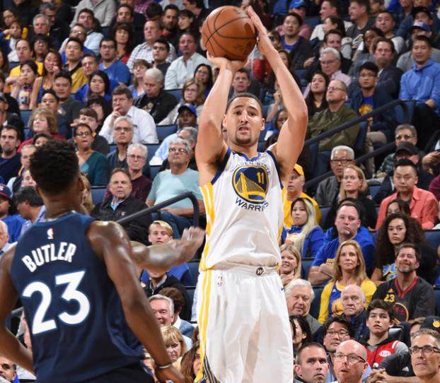 在西蒙尼的 在西蒙尼的